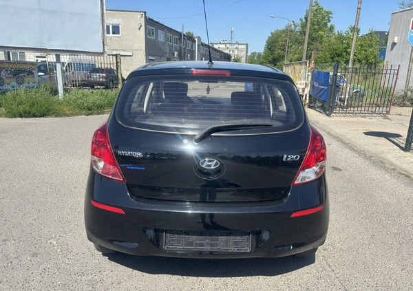 Hyundai i20 cena 16900 przebieg: 194000, rok produkcji 2012 z Szczecin małe 172